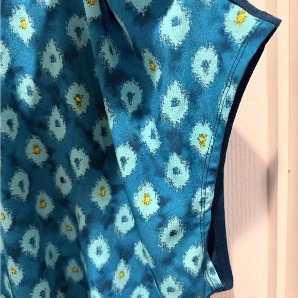 Lane Bryant 18/20 Teal Ikat Print Blouse | Flowy Short Sleeve Plus Size Top - Picture 3 of 7